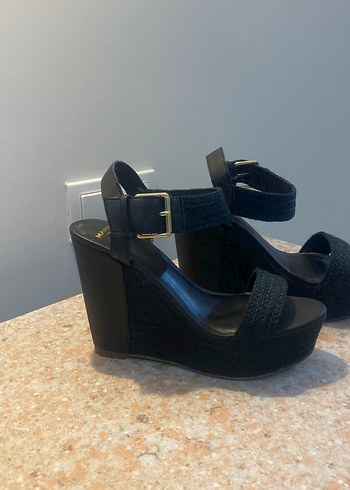 Mango marka,Siyah Yılan Desenli Tokalı Dolgu Topuklu - Görsel 11