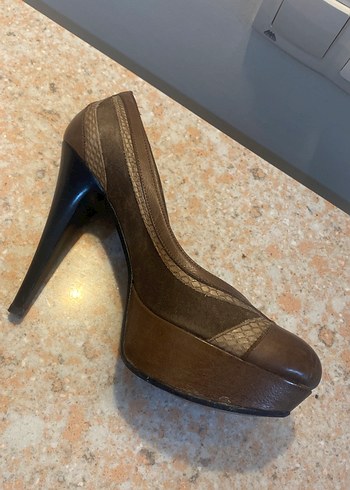 Kahverengi Deri Kadın Dolgu Topuk Ayakkabı - Görsel 4