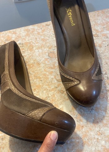 Kahverengi Deri Kadın Dolgu Topuk Ayakkabı - Görsel 9