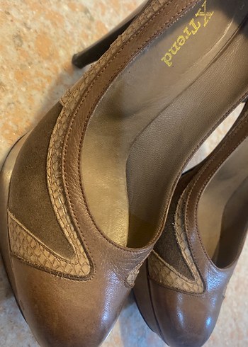 Kahverengi Deri Kadın Dolgu Topuk Ayakkabı - Görsel 10