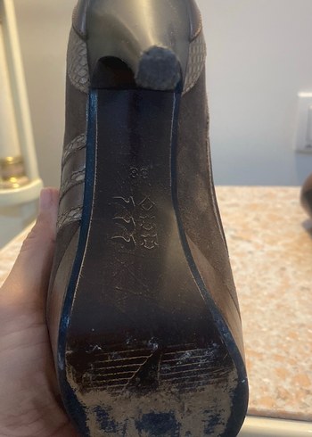 Kahverengi Deri Kadın Dolgu Topuk Ayakkabı - Görsel 8