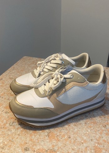 Beyaz Kadın Dolgu Topuklu Spor Ayakkabı - Görsel 7