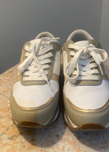 Beyaz Kadın Dolgu Topuklu Spor Ayakkabı - Görsel 2