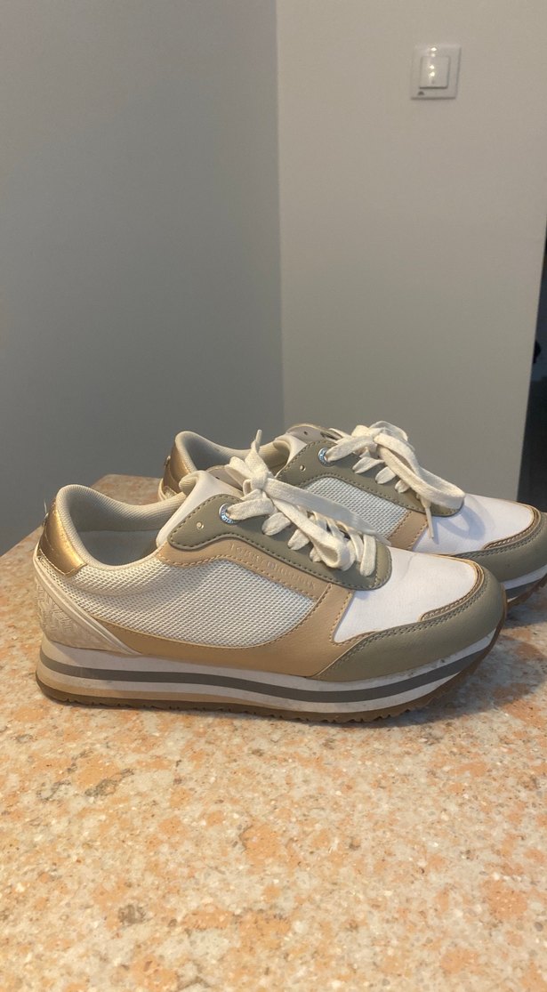 Beyaz Kadın Dolgu Topuklu Spor Ayakkabı - Görsel 3