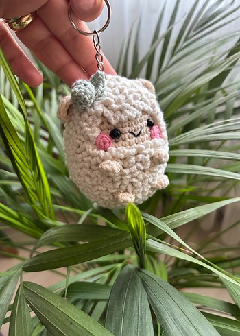 Amigurumi kuzu anahtarlık - Görsel 2