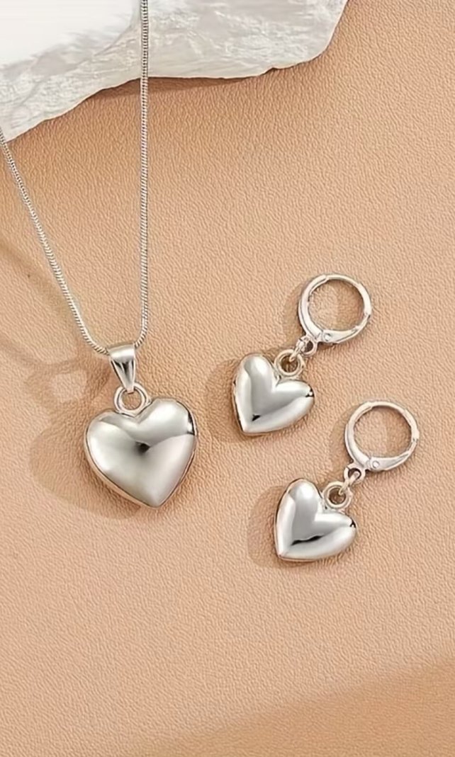 Altın Renk Minimalist Kalp Takı Seti - Görsel 2