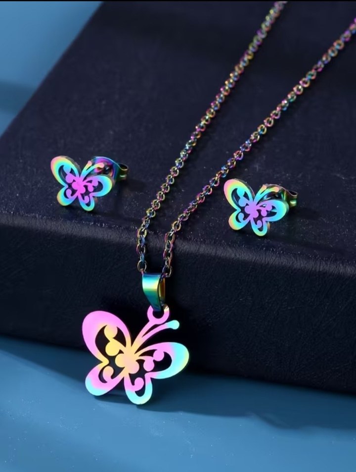 Renkli Kelebek Desenli Zincir Kolye Seti - Görsel 3