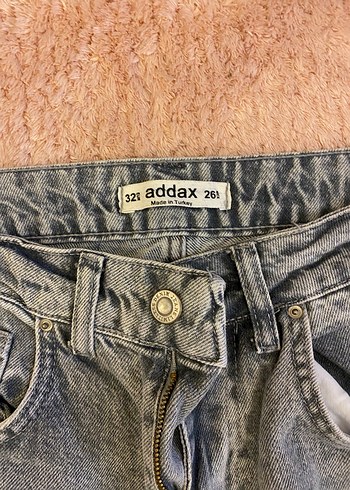 Gri Yırtık Detaylı Salaş Kot Pantolon - Görsel 2