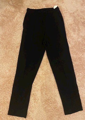 İpli beli lastikli Kadın Kısa Pantolon - Görsel 2