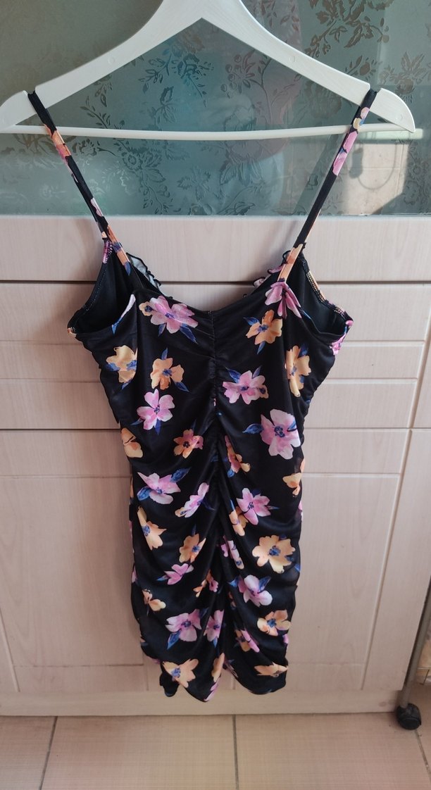 H&M Çiçek Desenli Drapeli Tül Mini Elbise - Görsel 2