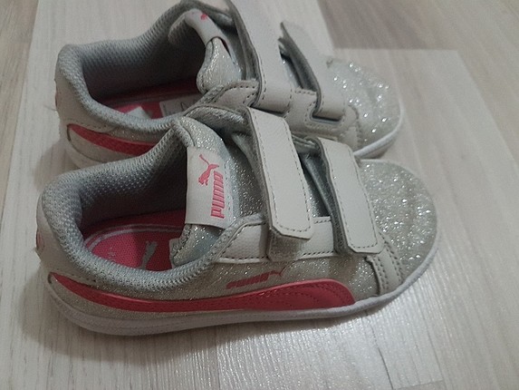 Puma kız çocuk ayakkabısı 26 numara