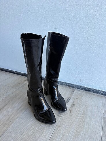 36 Beden siyah Renk 36 numara siyah çizme