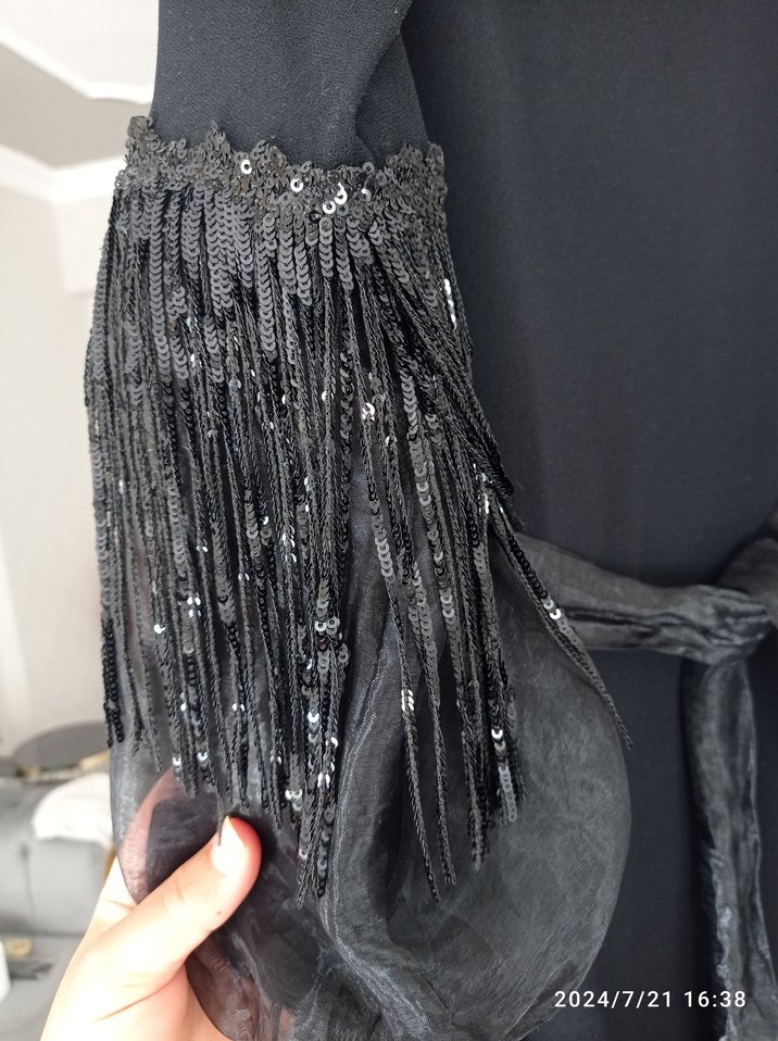 Püsküllü Siyah Gotik Uzun Elbise - Görsel 4