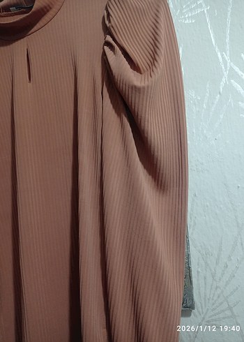 Kadın Kahverengi Pilili Uzun Kollu Bluz - Görsel 3