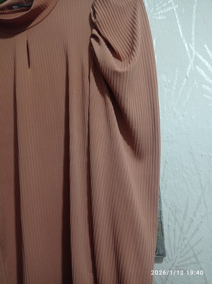 Kadın Kahverengi Pilili Uzun Kollu Bluz - Görsel 3