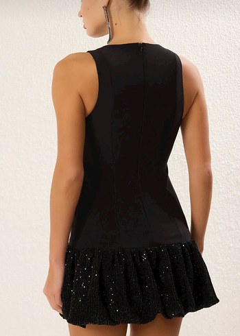 Siyah Mini Kolsuz Fırfırlı Elbise - Görsel 2