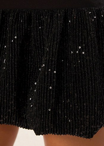 Siyah Mini Kolsuz Fırfırlı Elbise - Görsel 3