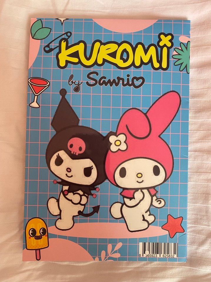 Kuromi ve Hello Kitty Arkadaş Sticker Albümü - Görsel 2
