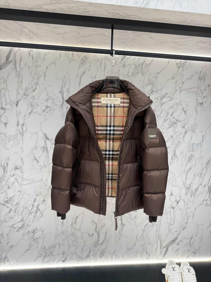 Burberry ithal kaz tüyü mont - Görsel 3