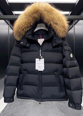 Moncler m