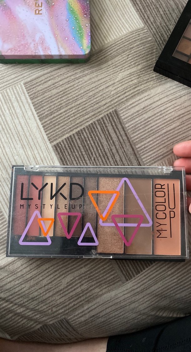 Çok Renkli Göz Farı Paleti - Görsel 2