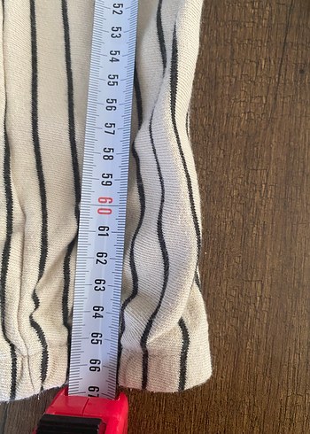 Çizgili Kolsuz Bebek Tulum - Görsel 2