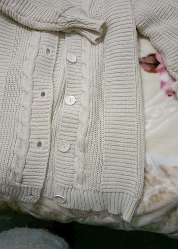 Düğmeli Beyaz Triko Kadın Kazak - Görsel 3