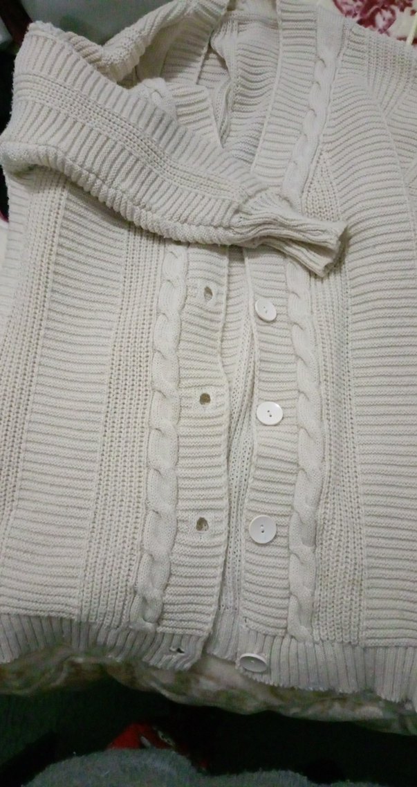 Düğmeli Beyaz Triko Kadın Kazak - Görsel 2