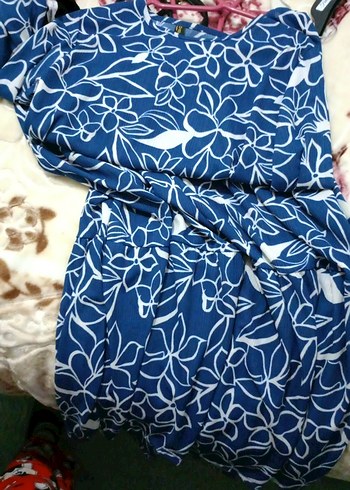 Mavi Çiçek Desenli Uzun elbise - Görsel 2