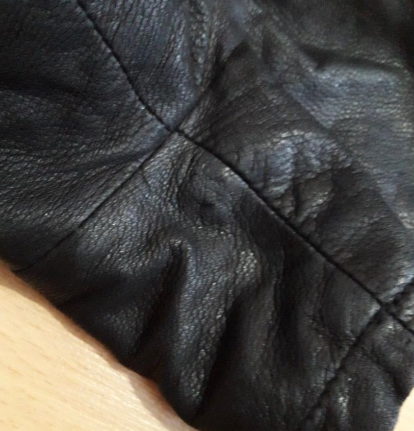 Kadın Siyah Deri Kemerli Mini Şort - Görsel 5