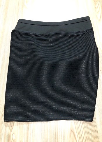 Kadın Siyah Pilili Mini Etek - Görsel 3