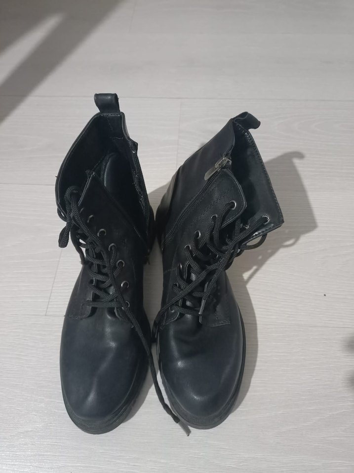 Siyah Deri Kadın Punk Botlar - Görsel 2