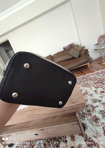 Parlak  pradanin sıfır cantasi - Görsel 7