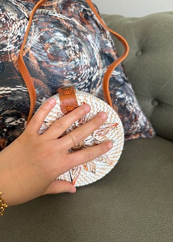 Boncuk Detaylı Yuvarlak Örgü Çapraz Çanta - Görsel 2