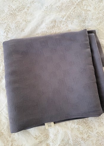 Gri Kadın şal - Görsel 4