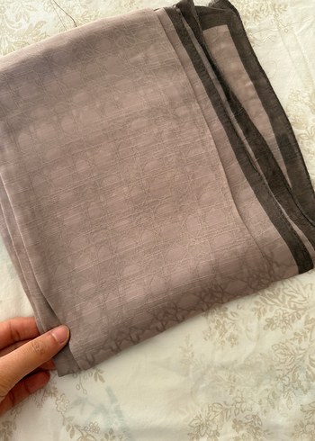 Bej Bohem Tarzı Kadın Şal - Görsel 2