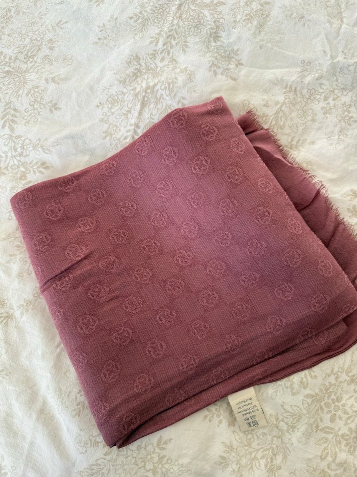 Bordo Kadın Saten Şal - Görsel 4