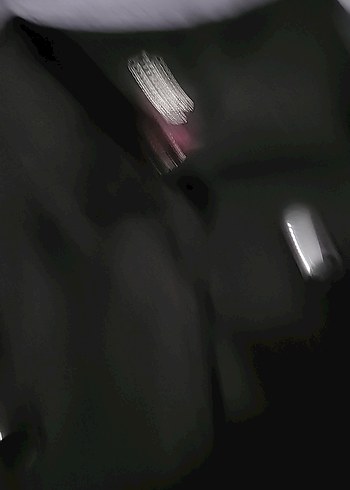 Siyah Düğmeli Kaban - Görsel 2