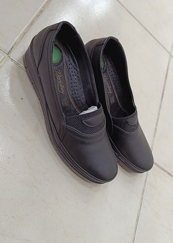 Kadın Siyah Tokalı Günlük Topuklu Ayakkabı - Görsel 2