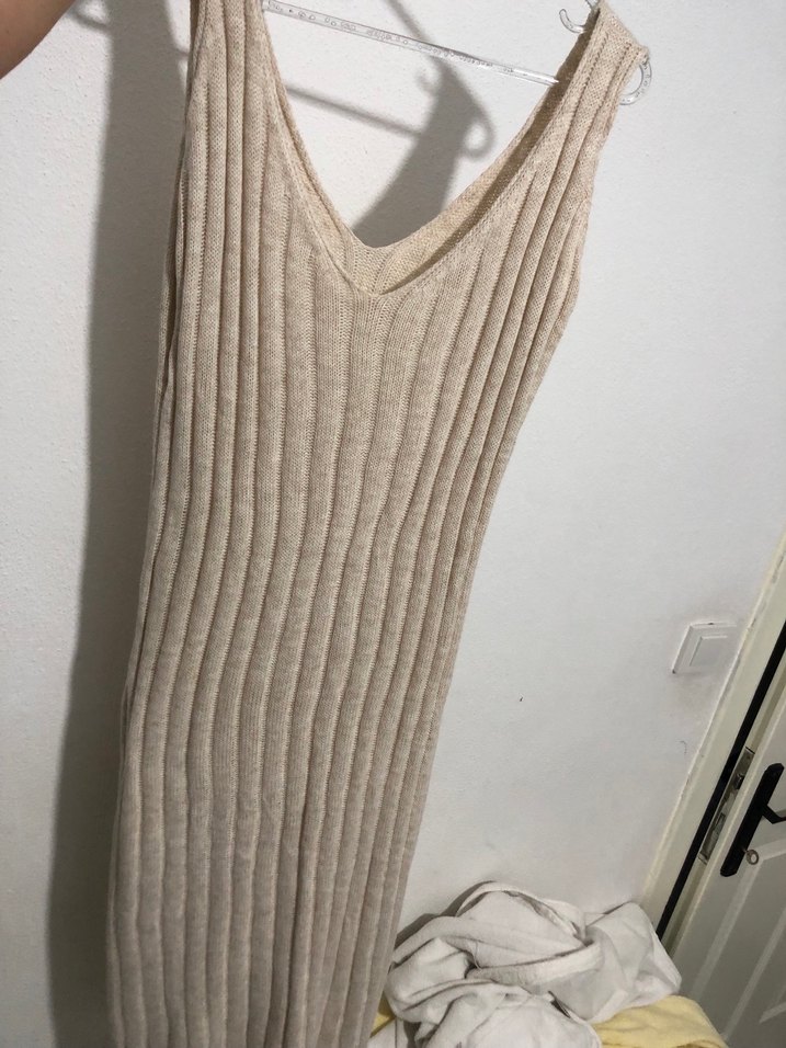 Bej V Yaka Uzun Triko Kadın Elbise - Görsel 3