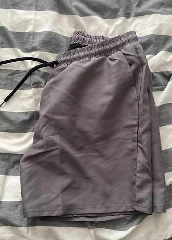 Gri Erkek Midi Şort, Bol Kesim, Pilili - Görsel 2