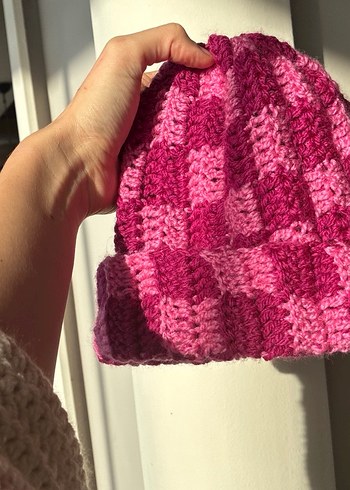 Pembe Örgü Kadın Bere - Görsel 2