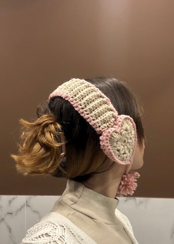 Kalpli krem Pembe Örgü Kulaklık - Görsel 2