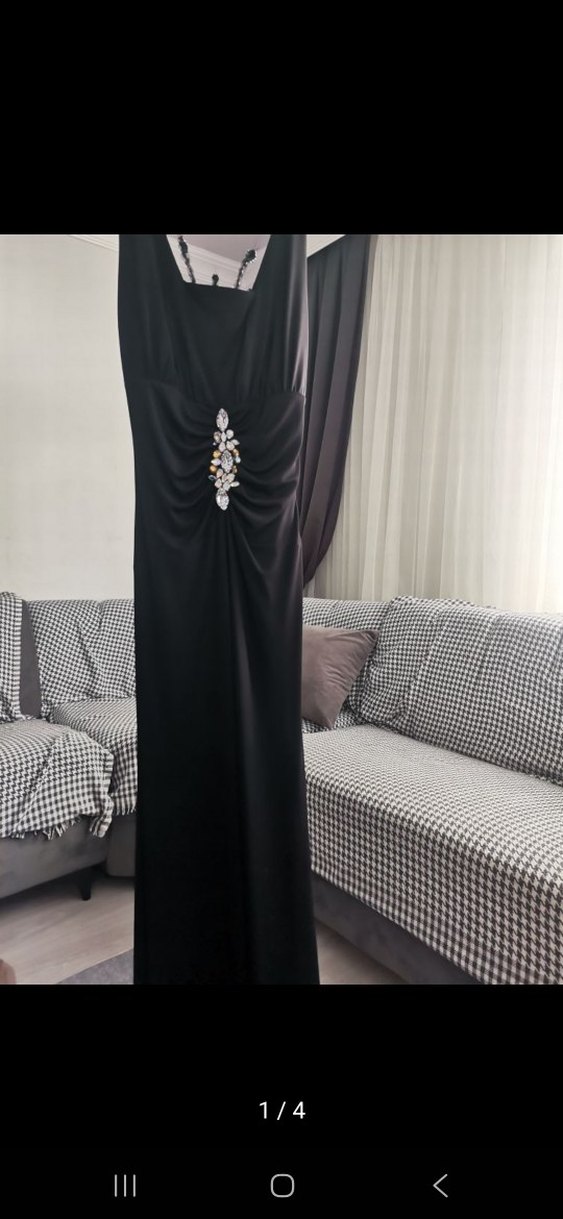 Siyah V Yakalı Uzun Drapeli Abiye Elbise - Görsel 3