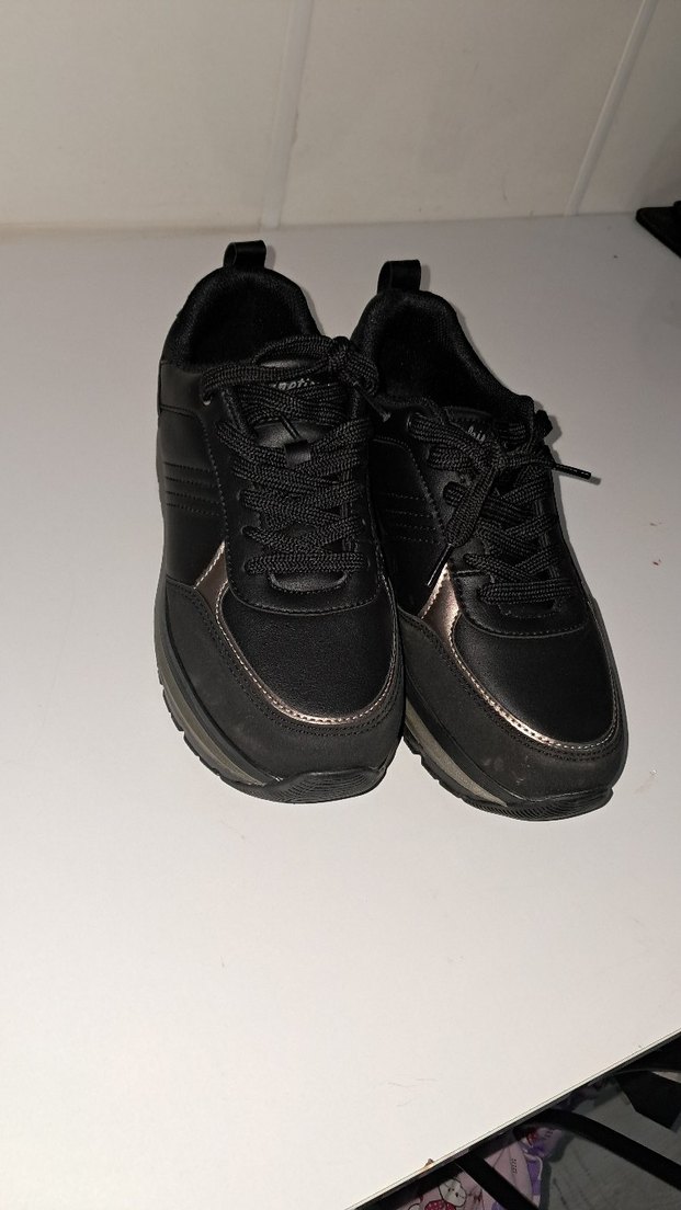 Siyah Bağcıklı Kadın Spor Ayakkabı - Görsel 4