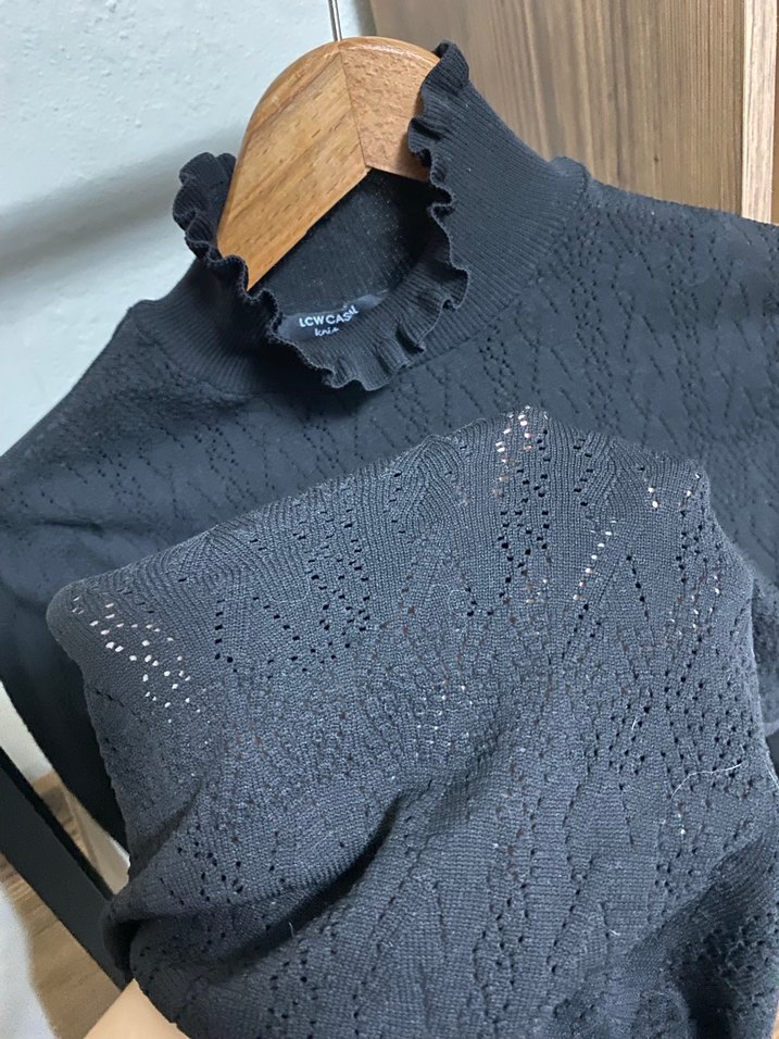 Siyah Yüksek Yaka Kadın Triko Kazak - Görsel 4