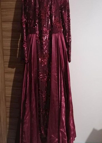 Bordo Uzun Kollu Drapeli Parlak Abiye Elbise - Görsel 3