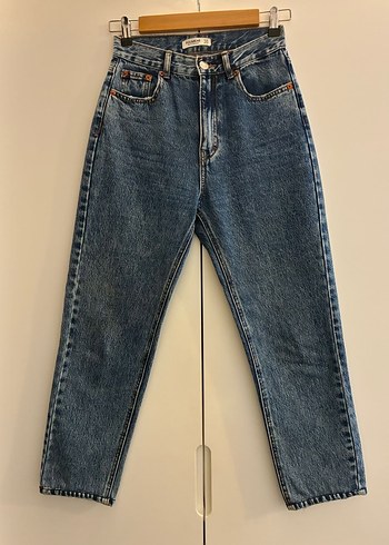 Pull&Bear Mom Fit Yüksek Bel Jean - Görsel 3