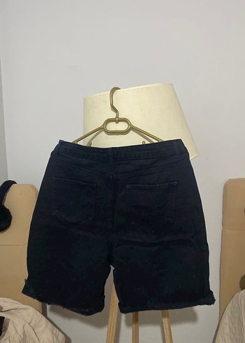 Siyah Kadın Bol Kesim Mini Kot Şort - Görsel 3