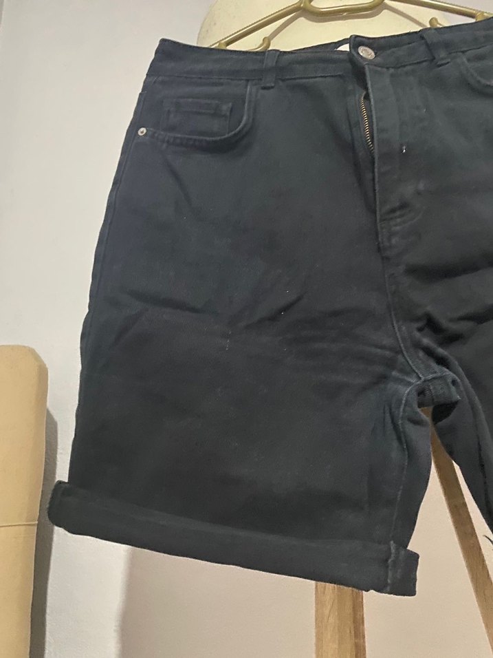 Siyah Kadın Bol Kesim Mini Kot Şort - Görsel 2